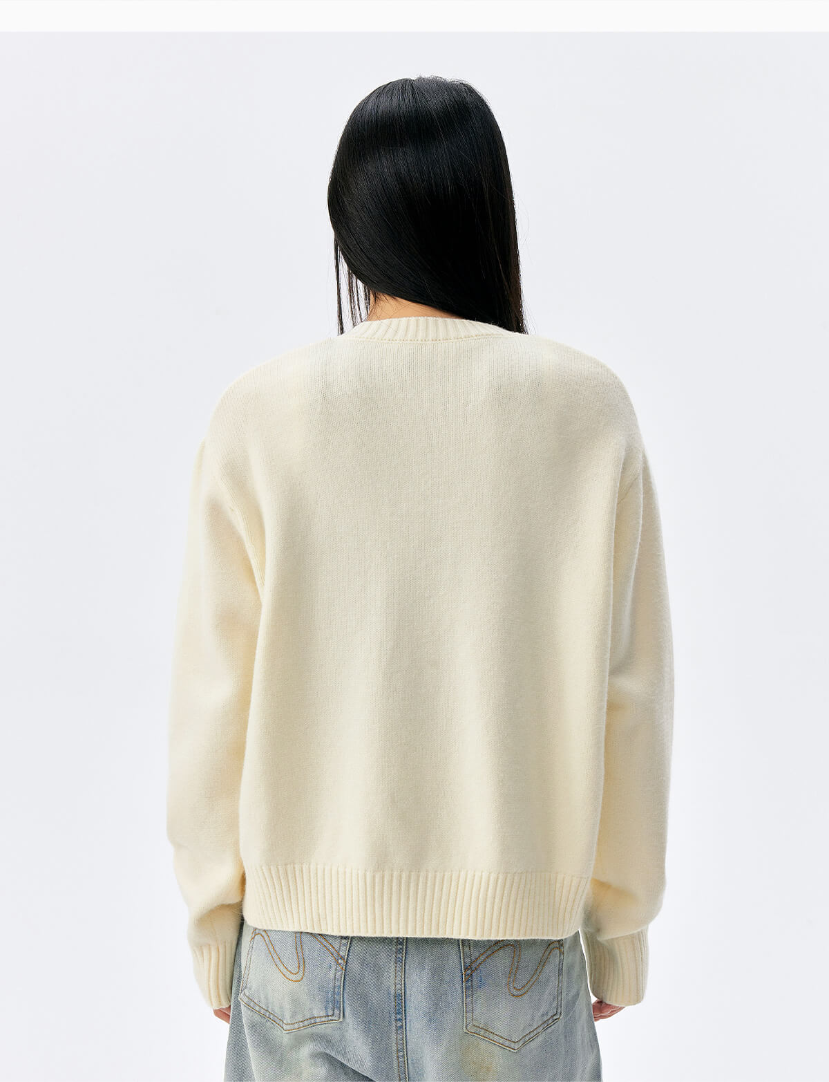 MEDM Floral Embroidered Knit Cardigan