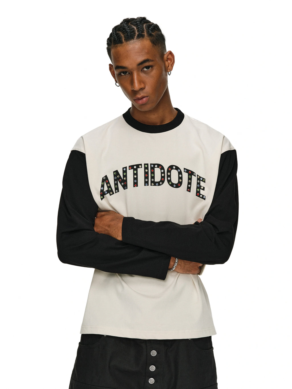 ANTIDOTE Color Stone Studded Long Sleeve Tee