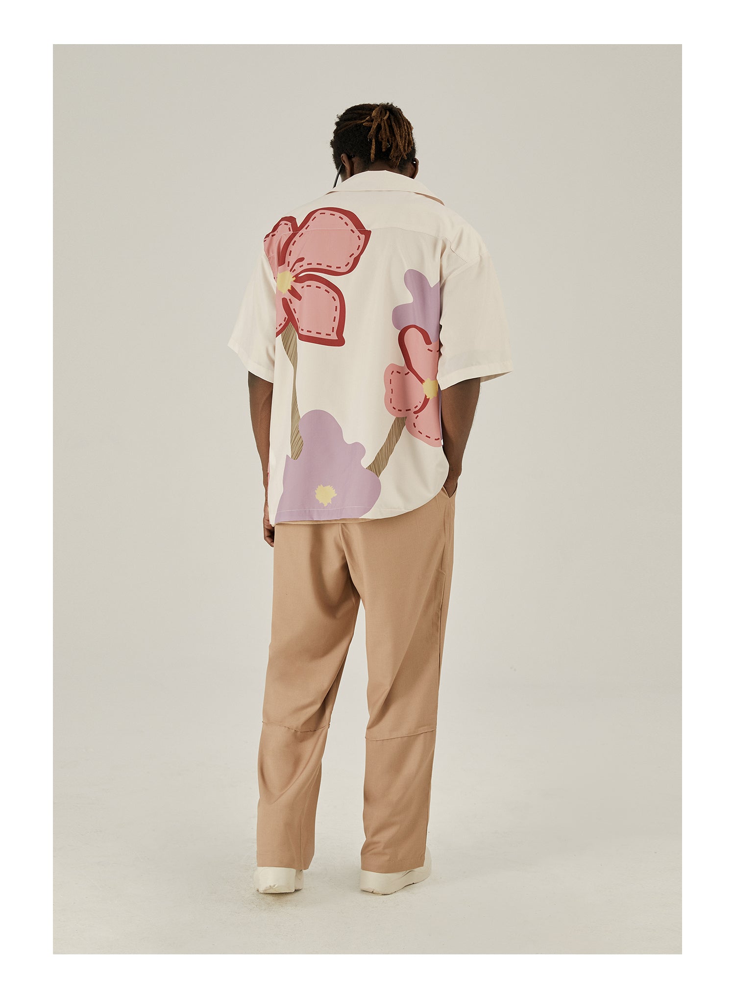 EMPTY REFERENCE Spring Flower Short Sleeve Shirt