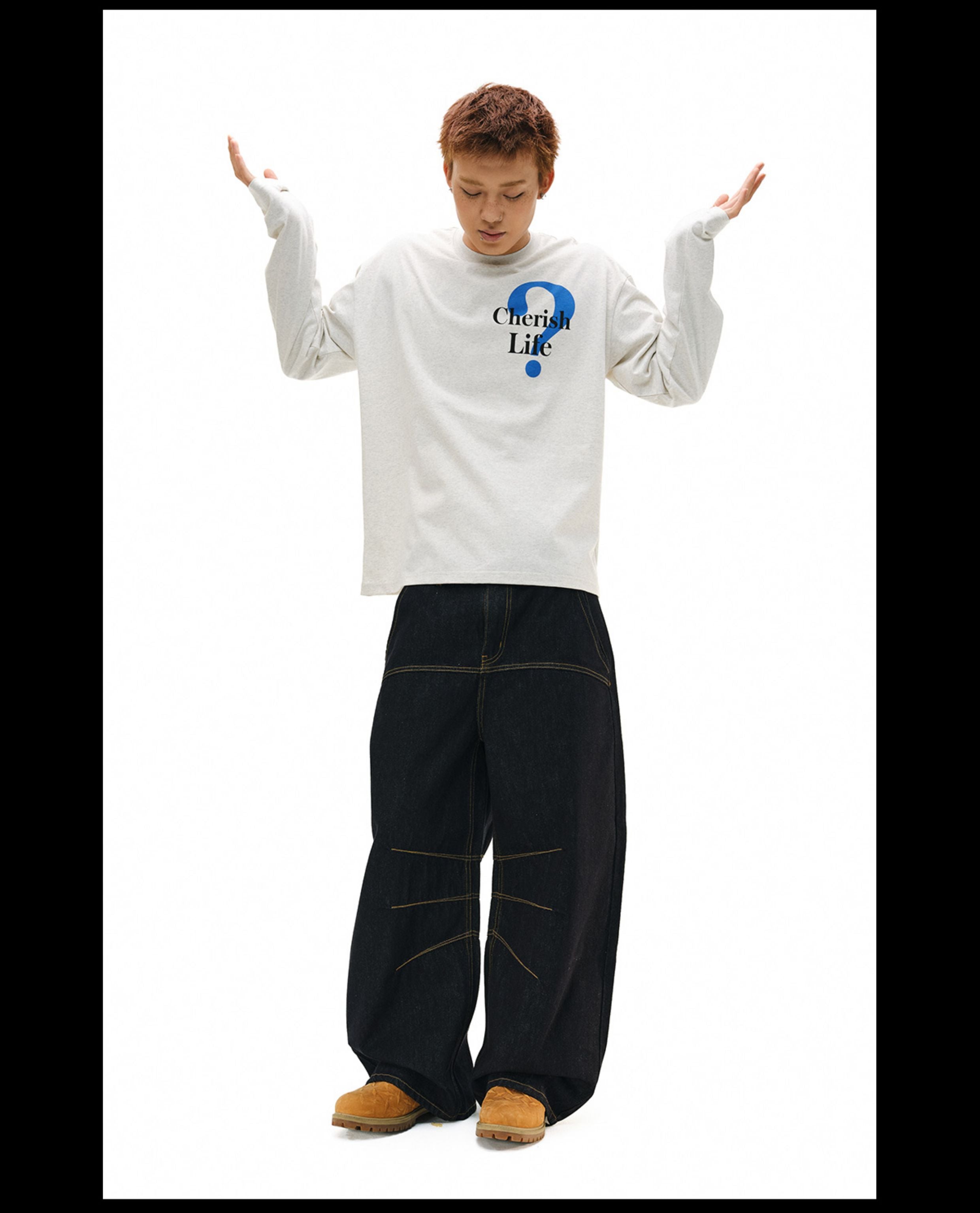 NOVACAM Question Mark Print Long Sleeve Tee