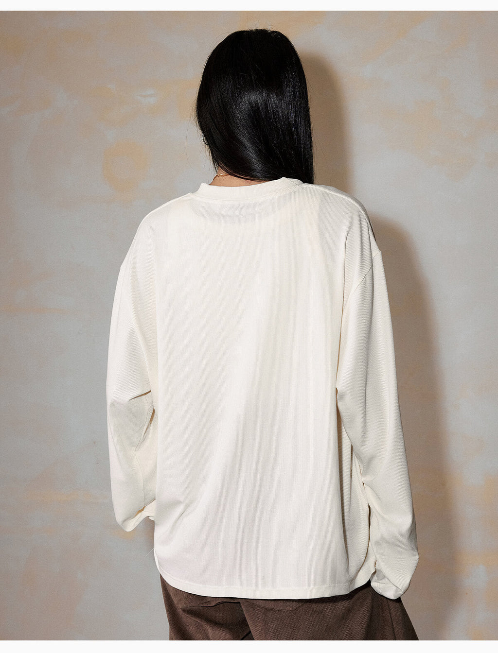MEDM Flower Button Henley Long Sleeve Tee