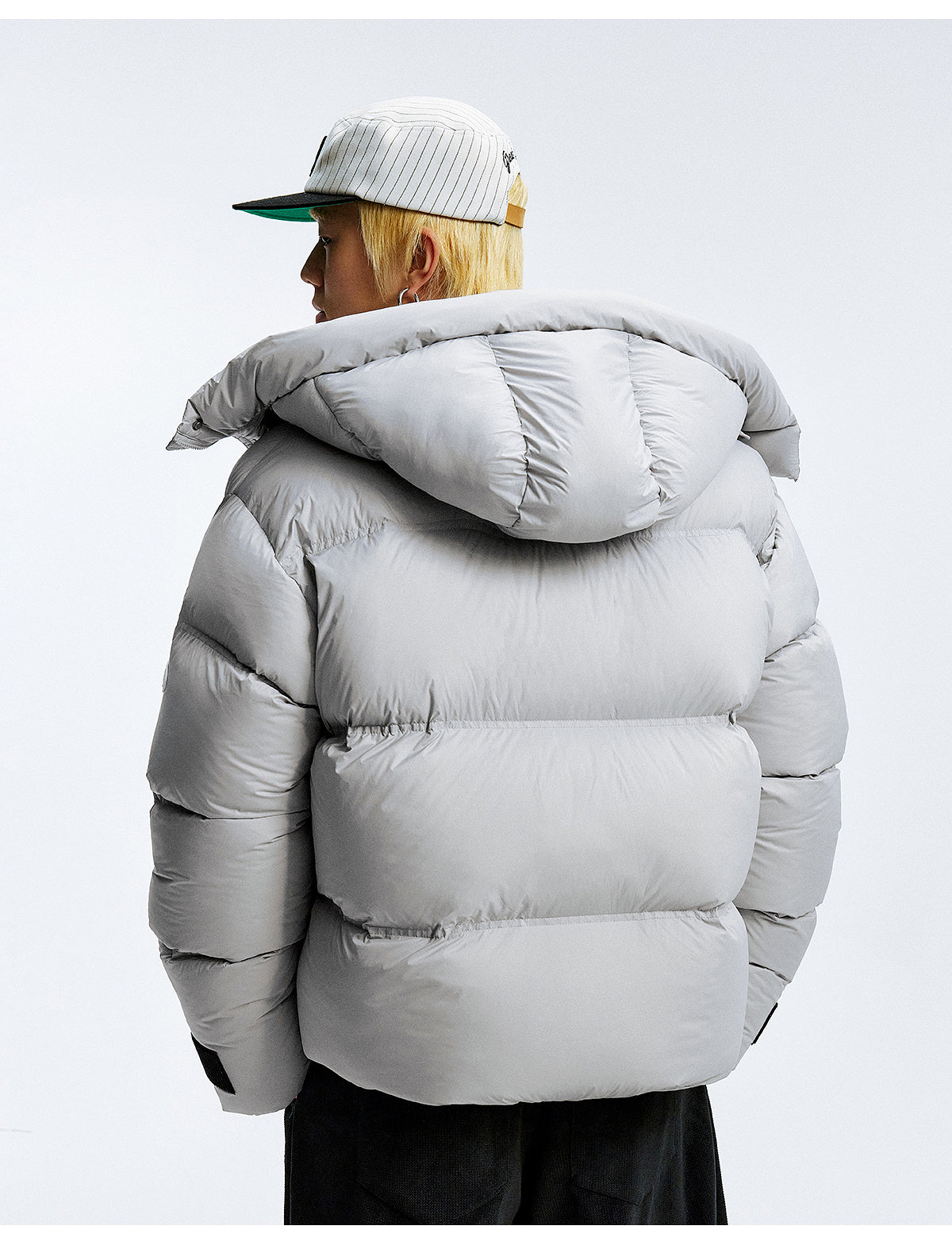 MEDM Ultralight High Gram Weight Hooded Down Jacket