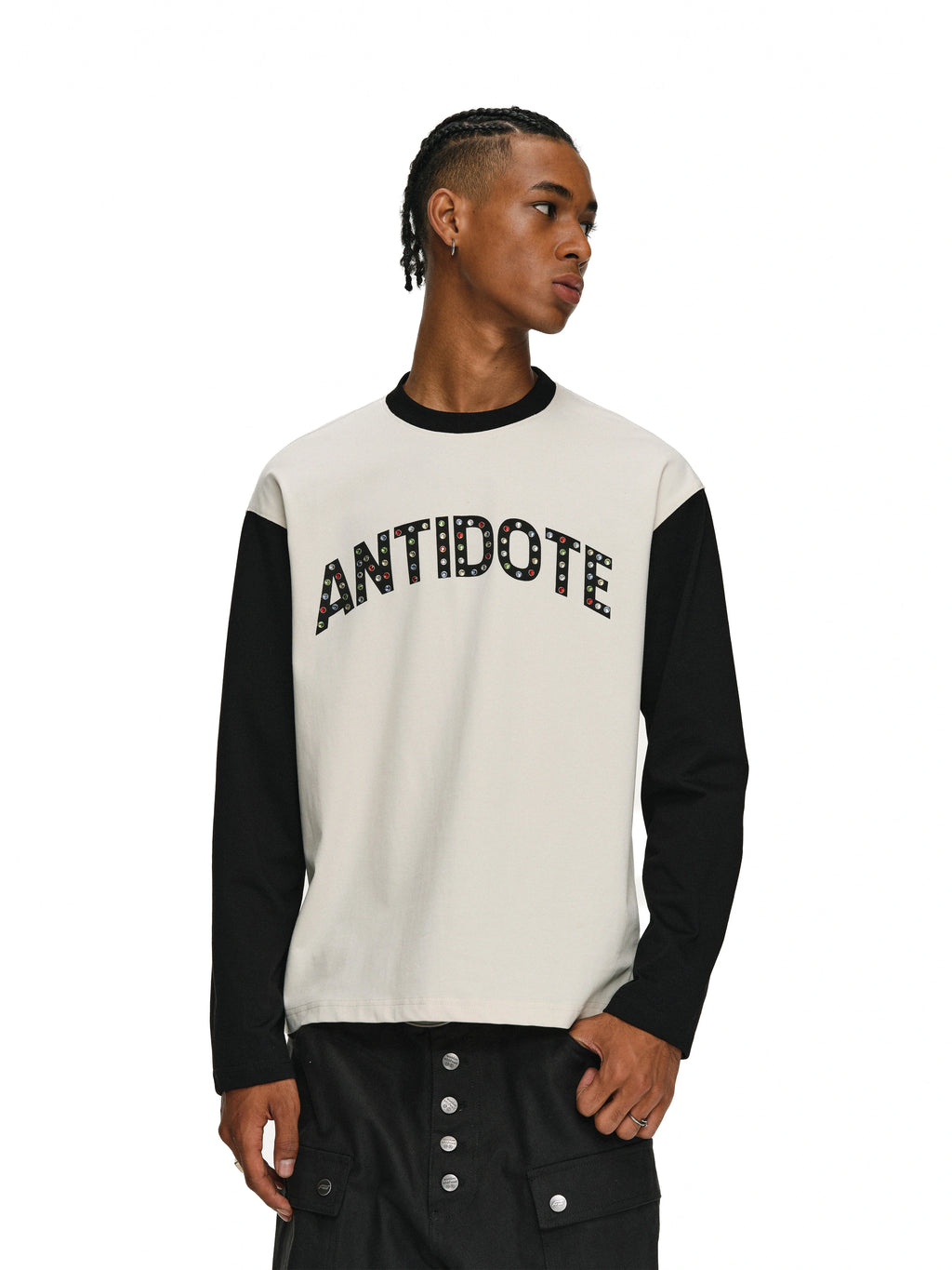 ANTIDOTE Color Stone Studded Long Sleeve Tee