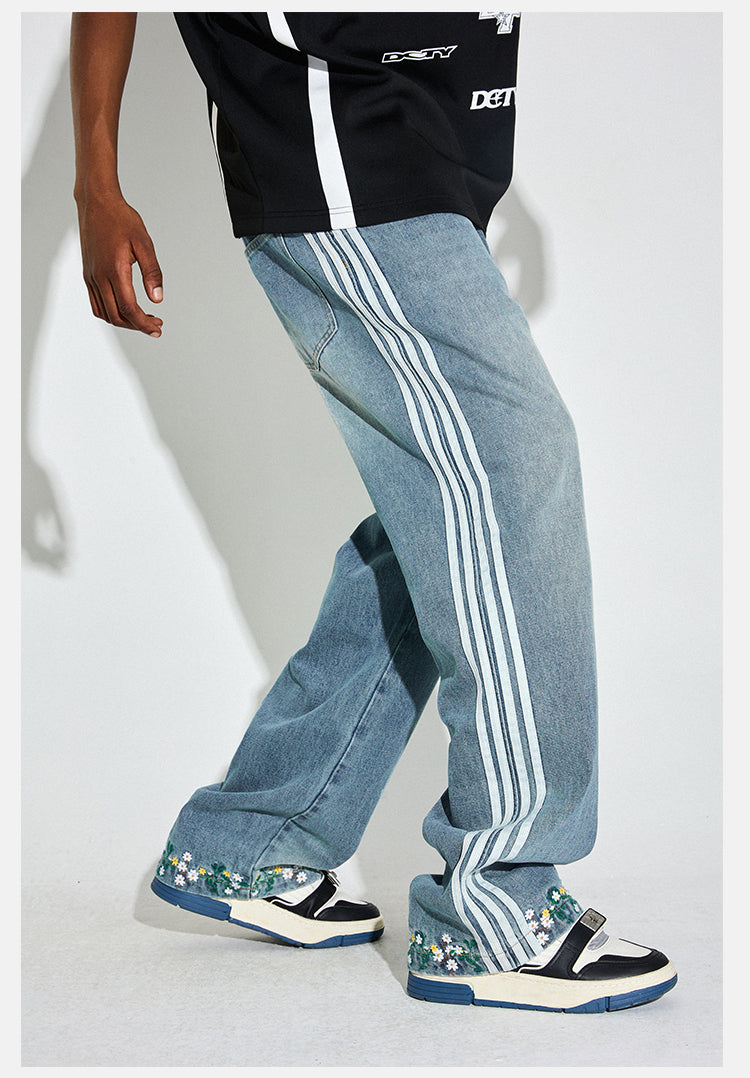 DICETINY Side Striped Floral Embroidered Washed Jeans
