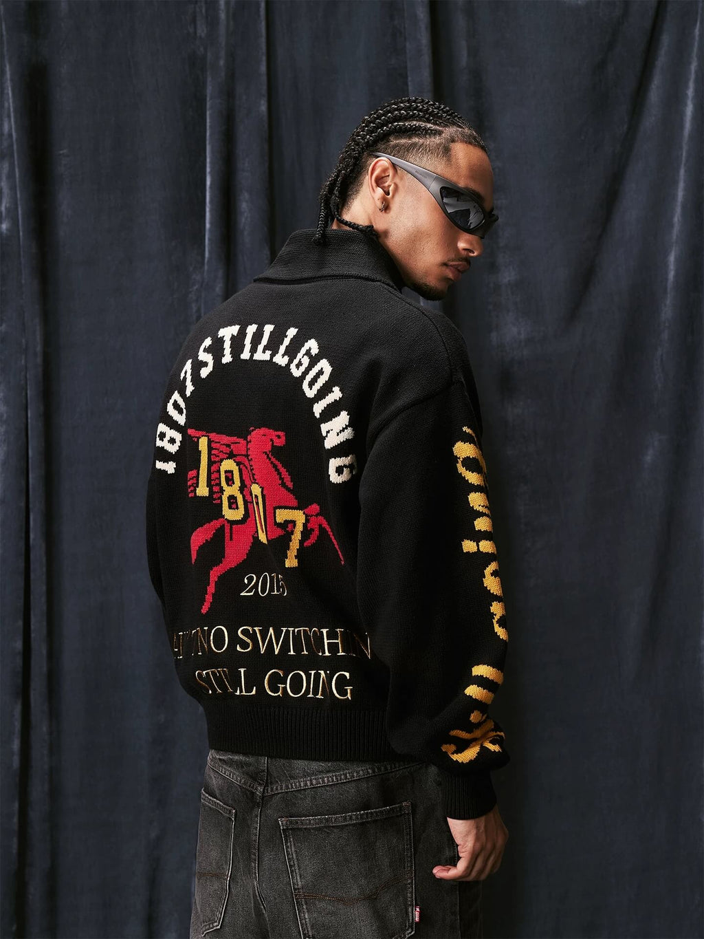 1807 Pegasus Jacquard Knit Zip Up Cowichan