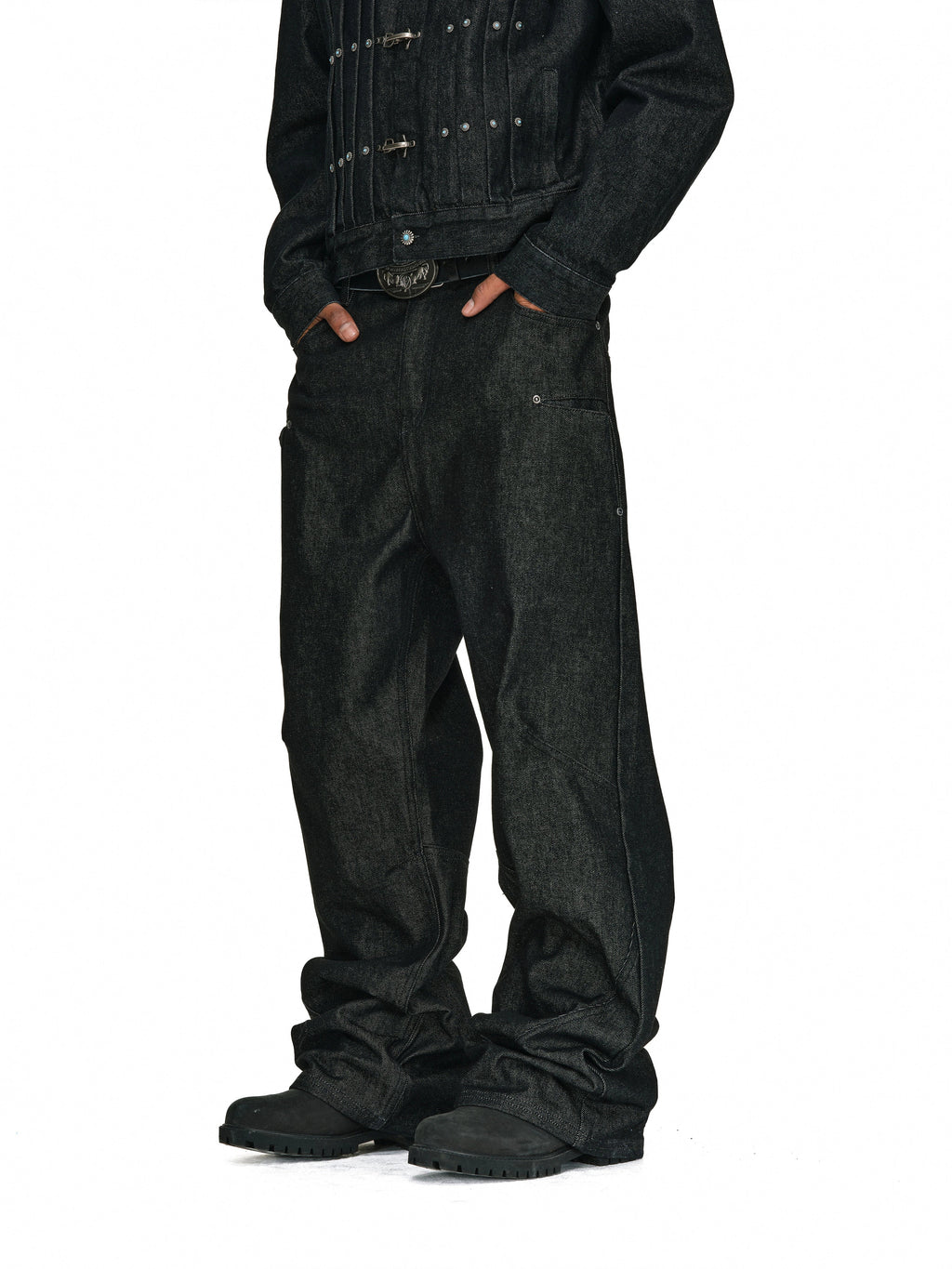 ANTIDOTE Studded Slash Pocket 3D Cut Jeans