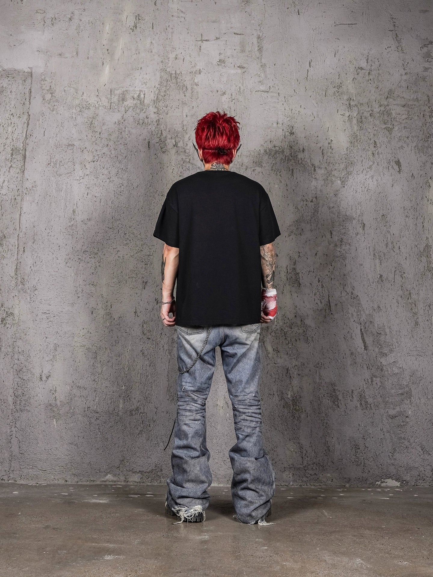 UNDERWATER Demonize Vintage Print Tee