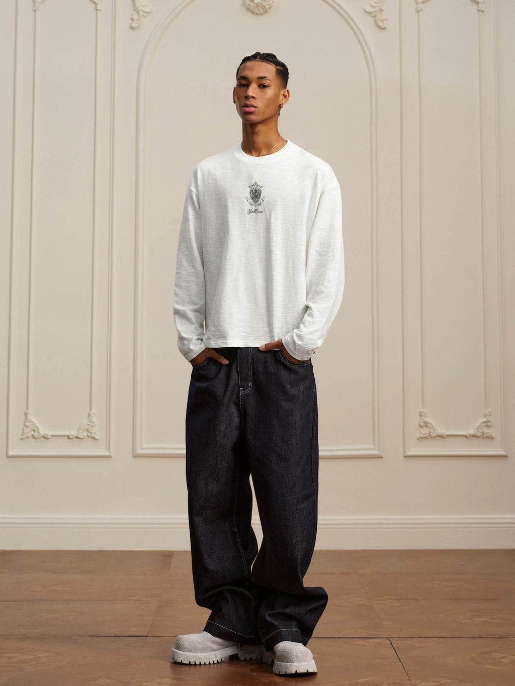YADcrew Horse Vintage Print Long Sleeve Tee