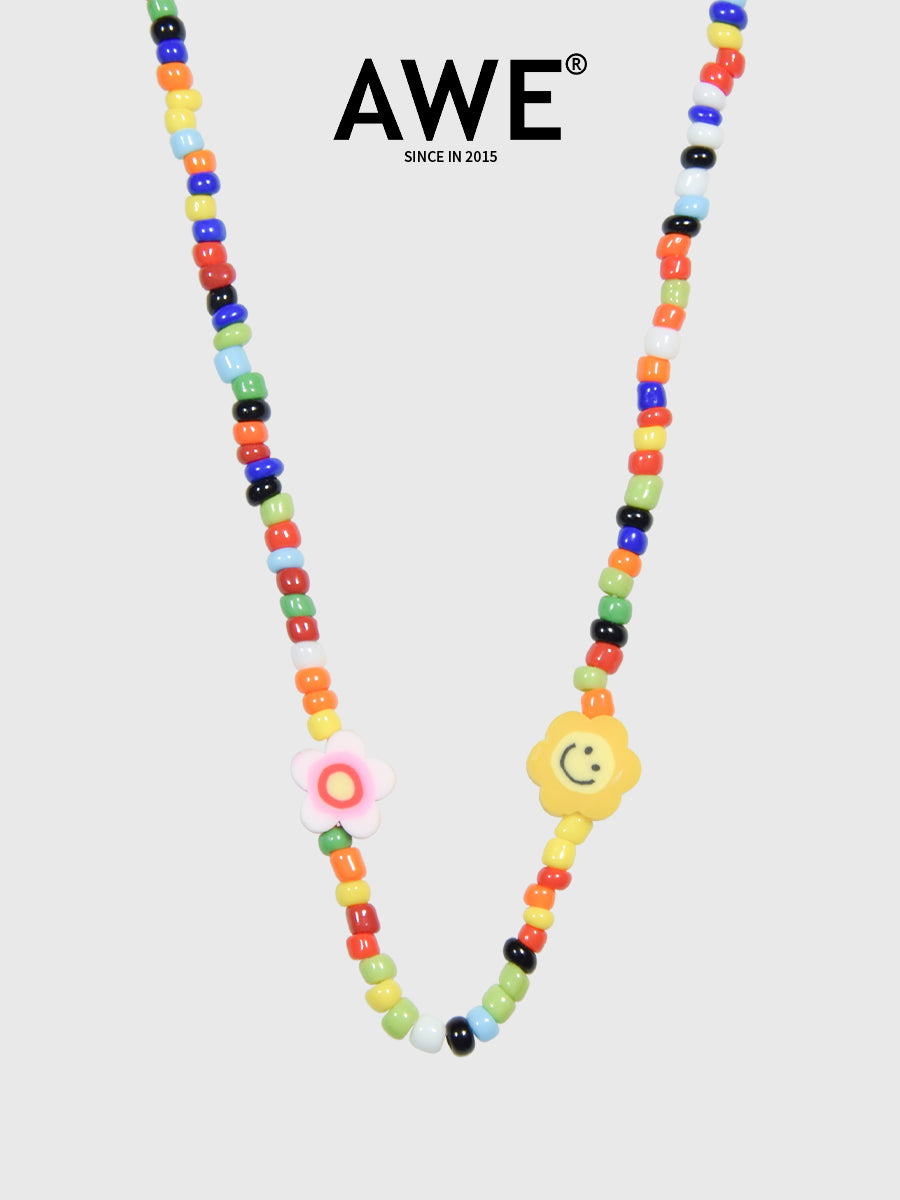 AWE Colorful Bead Smiley Flower Necklace