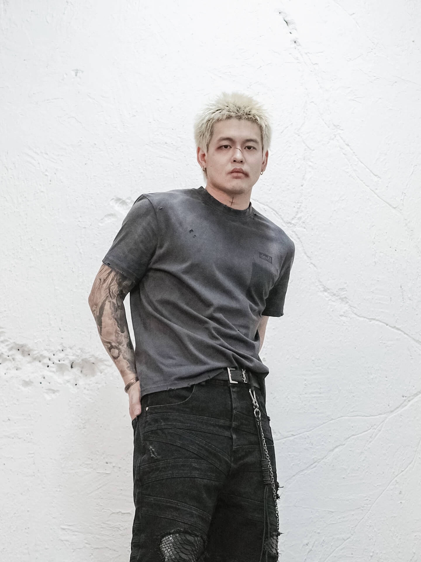 UNDERWATER Sun Faded Pocket Vintage Wash Tee
