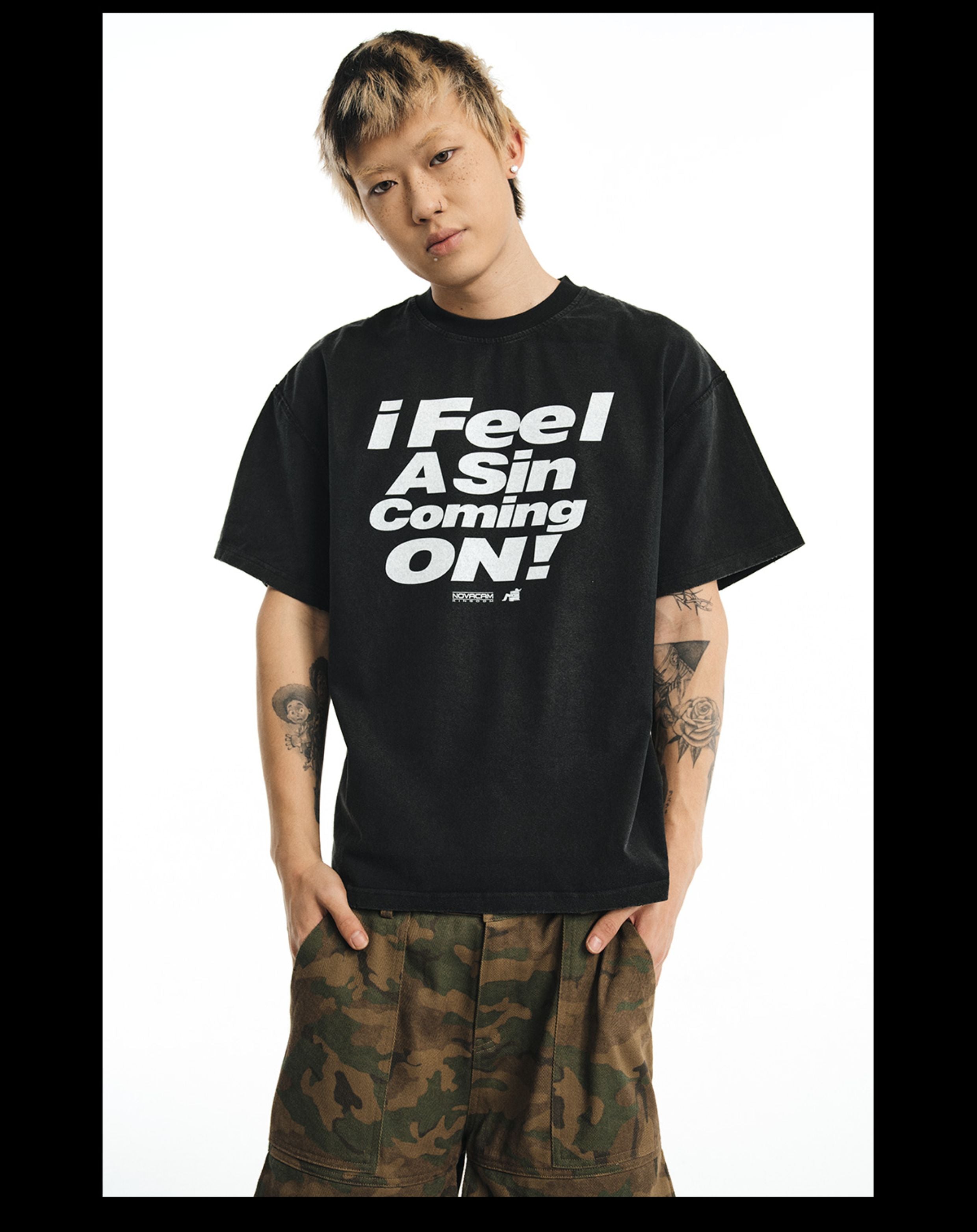 NOVACAM Vintage Letter Washed Black Stitch Tee