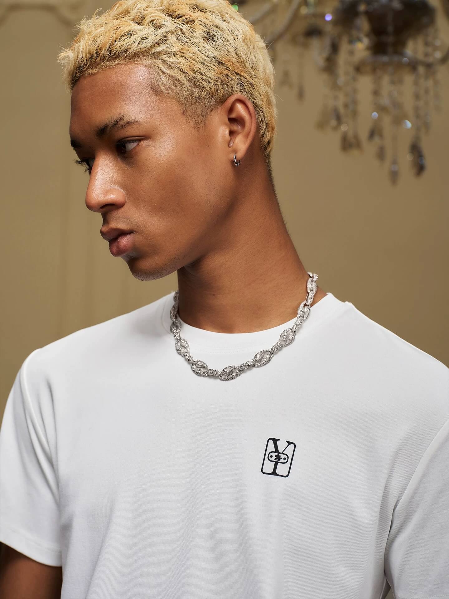 YADcrew Box Logo Slim Fit Basic Tee