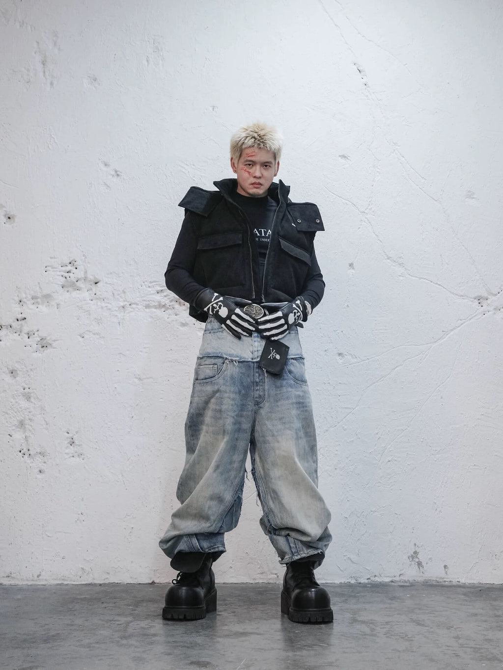 UNDERWATER Demon Horn Removable Hood Down Vest