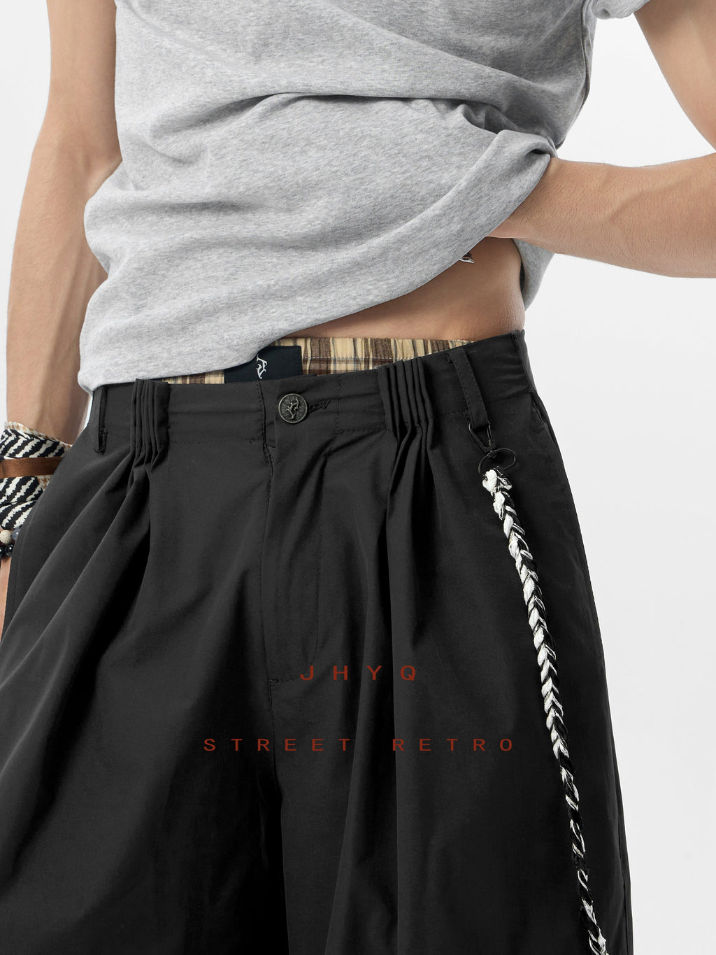 JHYQ Strap Detail Pleated Suit Shorts