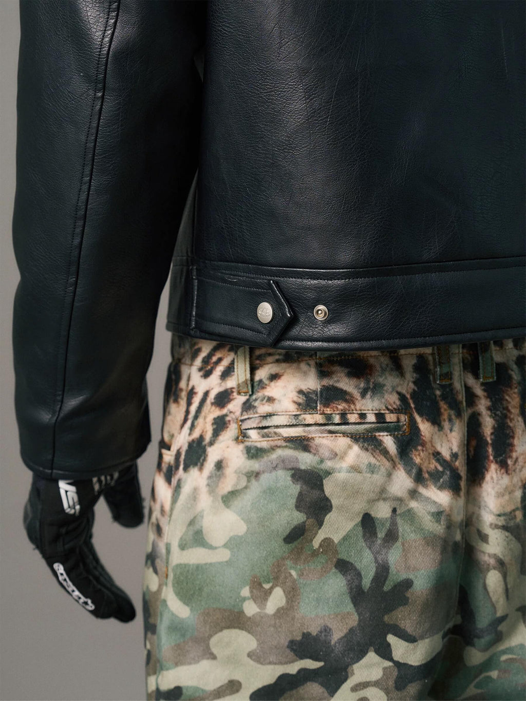S45 Leopard Camouflage Print Cargo Pants