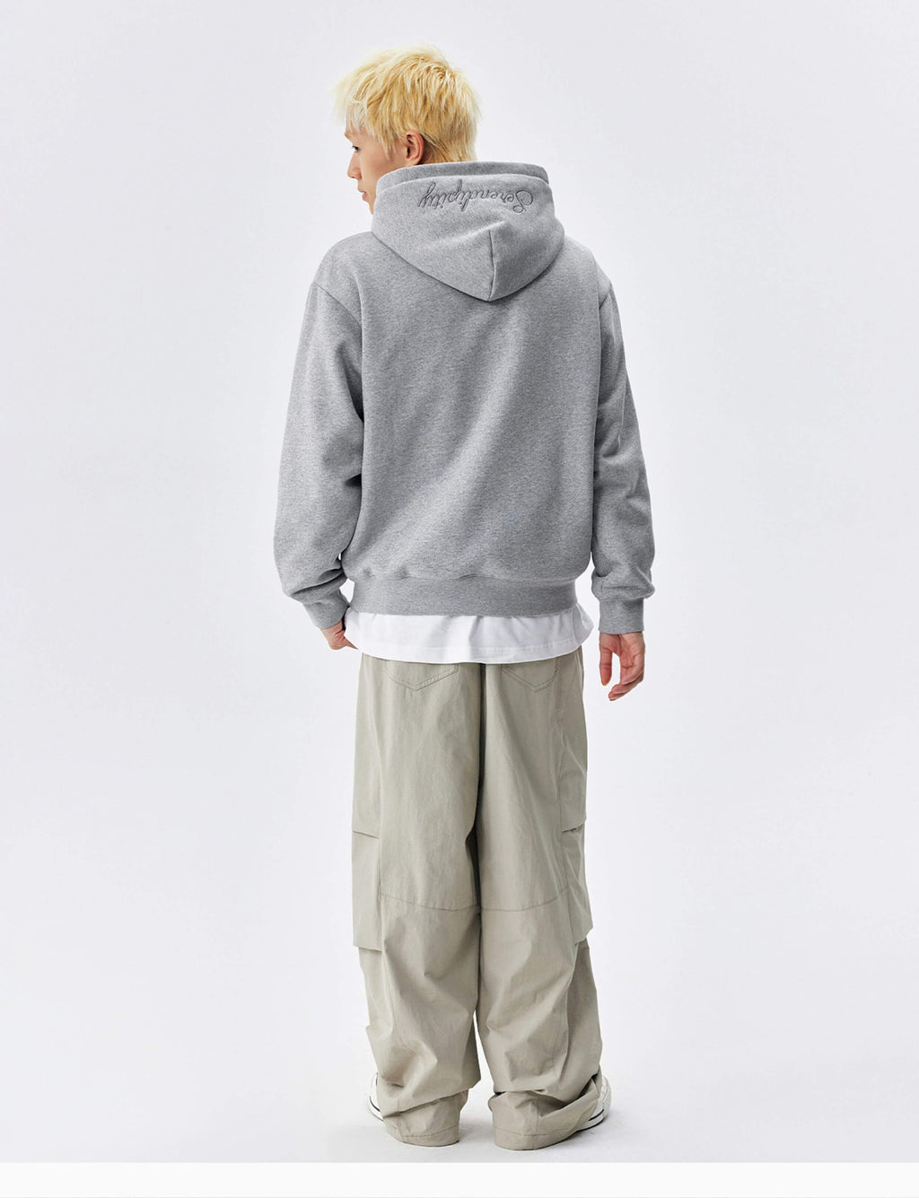 MEDM Basic One Point Embroidered Logo Oversized Hoodie
