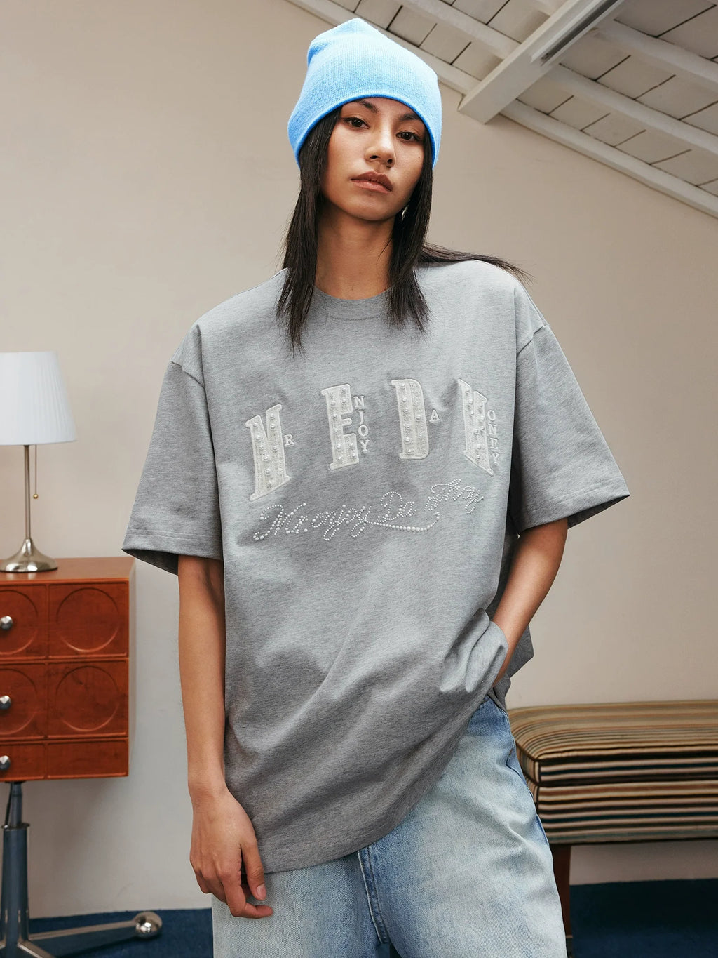 MEDM Pearl Lace Patch Embroidery Tee