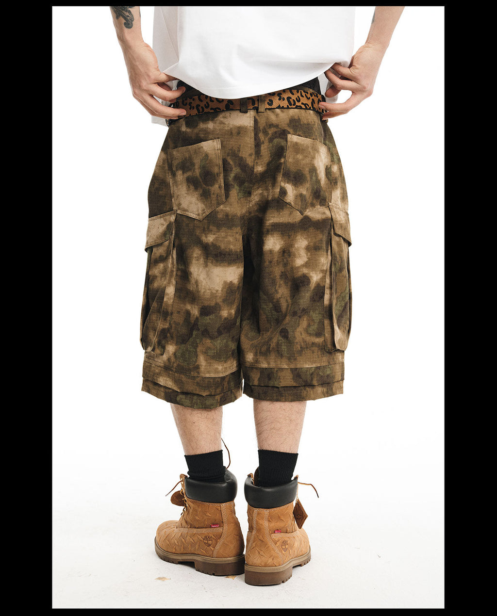 NOVACAM Camouflage Multi-Pocket Baggy Cargo Shorts