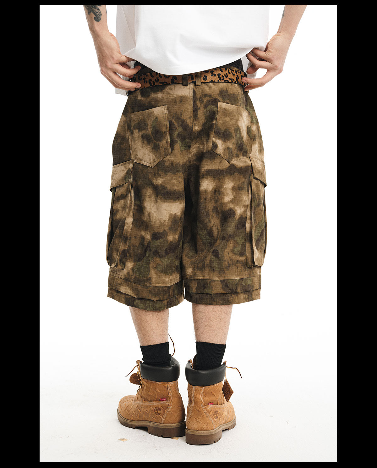 NOVACAM Camouflage Multi-Pocket Baggy Cargo Shorts