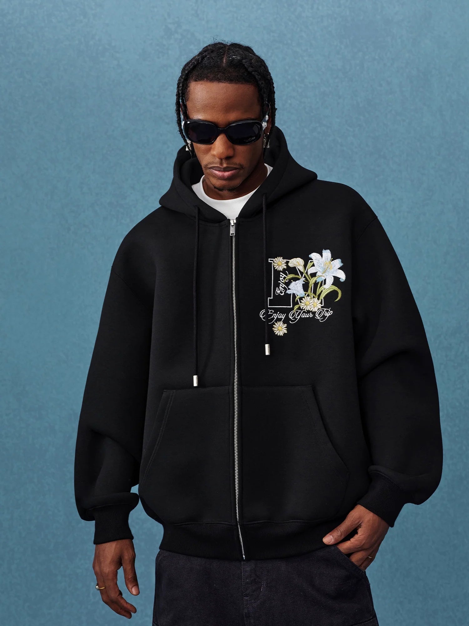 MEDM Floral Embroidery Air Layer Zip-Up Hoodie