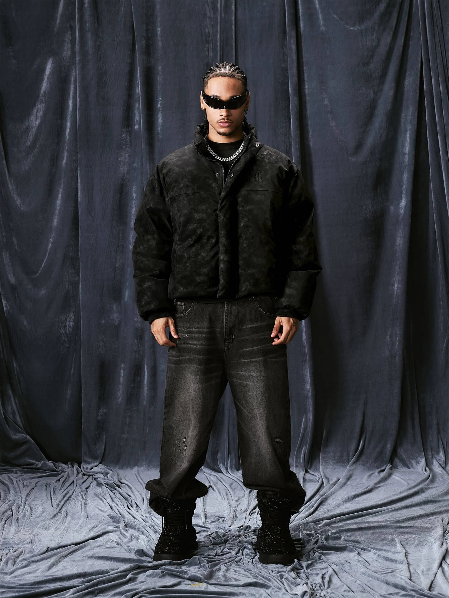 1807 Textured PU Leather Embroidered Down Jacket