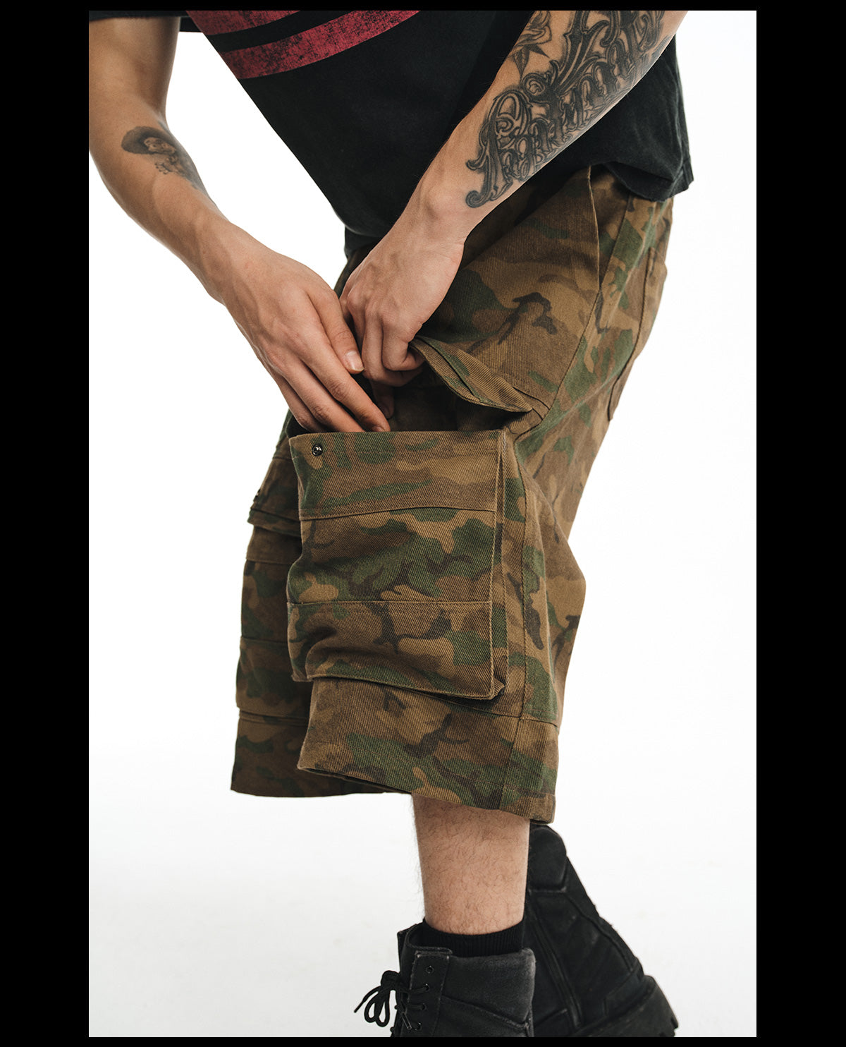 NOVACAM Camouflage & Black Baggy Work Cargo Shorts