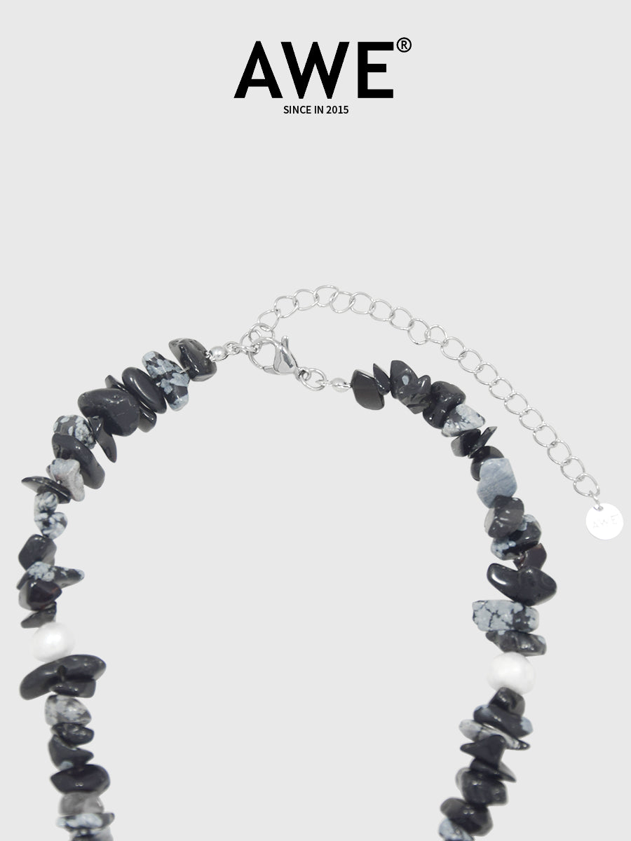 AWE Black Crushed Stone Pearl Beaded Necklace