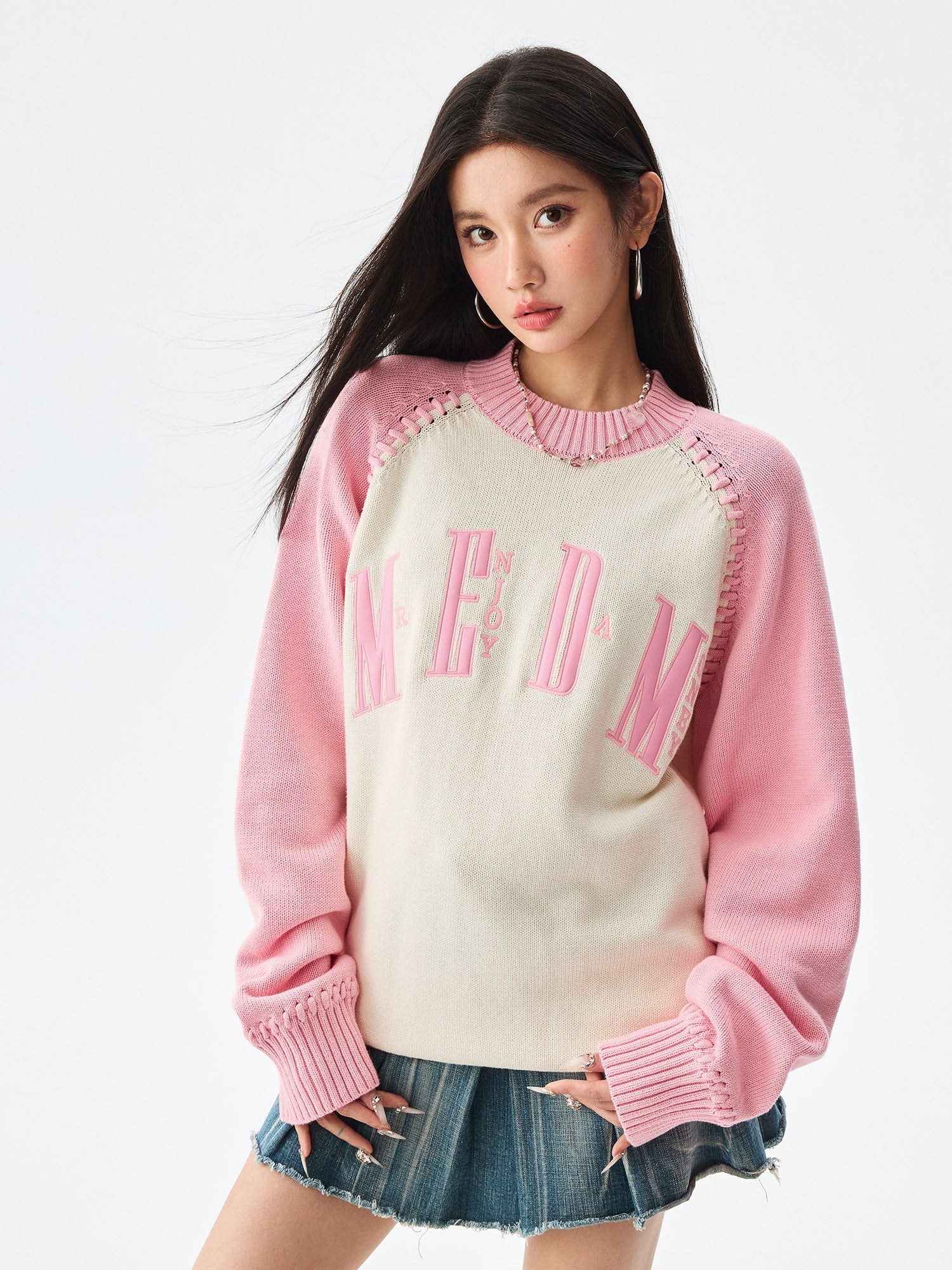 MEDM Color-Blocked Raglan Sleeve Knit Sweater