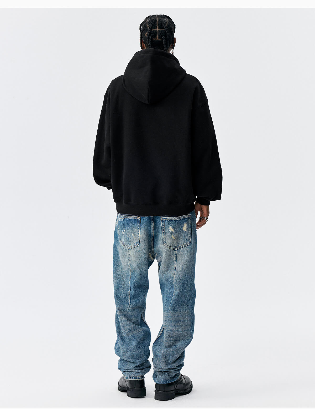 MEDM M Buckled Drawstring Pearl Logo Embroidered Hoodie
