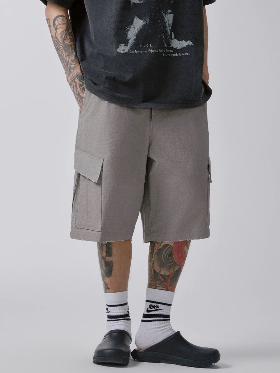 F2CE Cargo Pocket Distressed Baggy Shorts