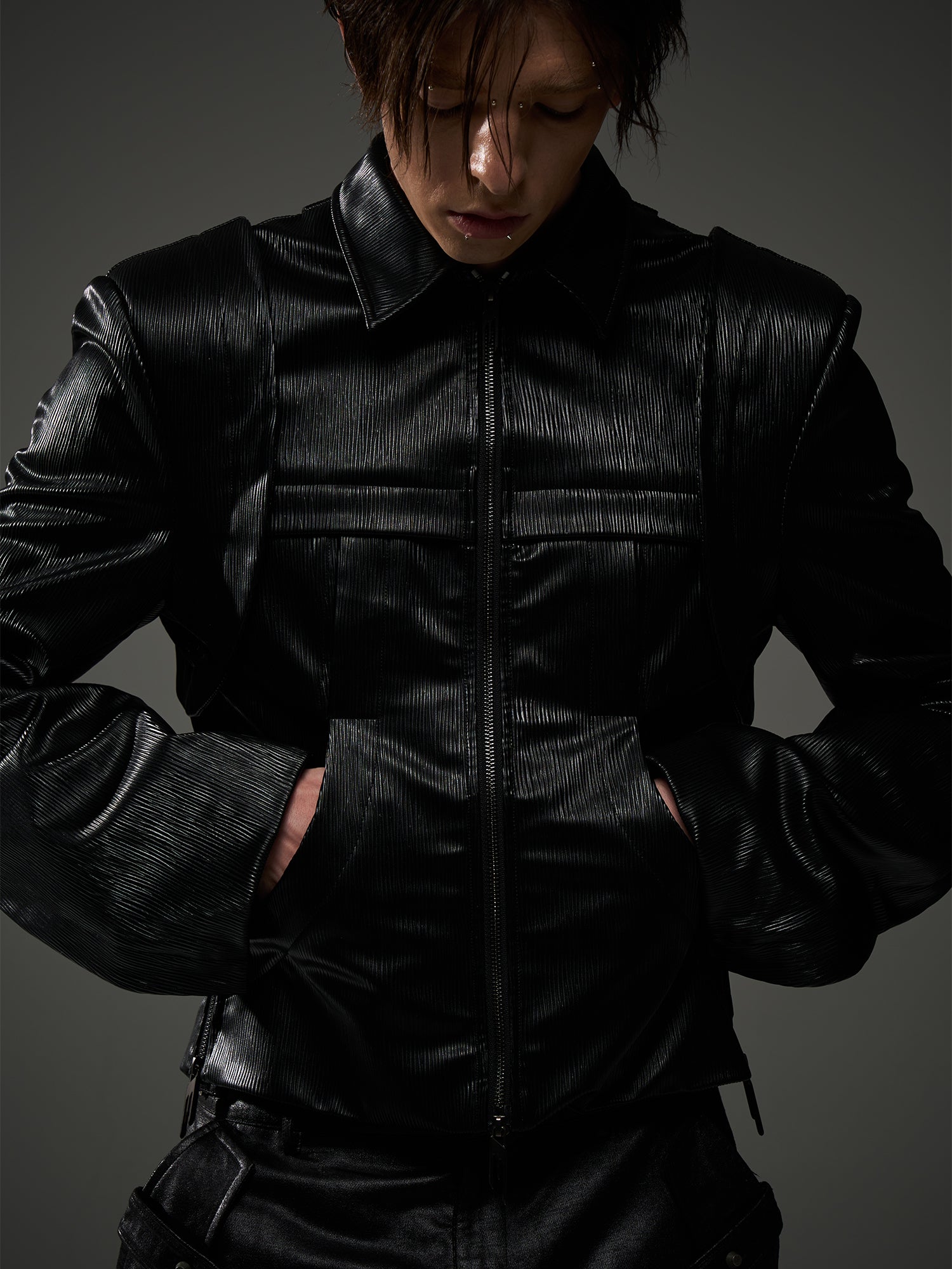 BLIND NO PLAN Short Silhouette Slim Fit Leather Jacket