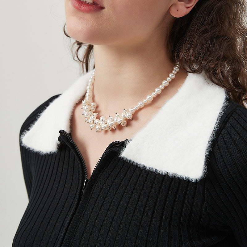 AWE Luxury Flower Pearl Necklace