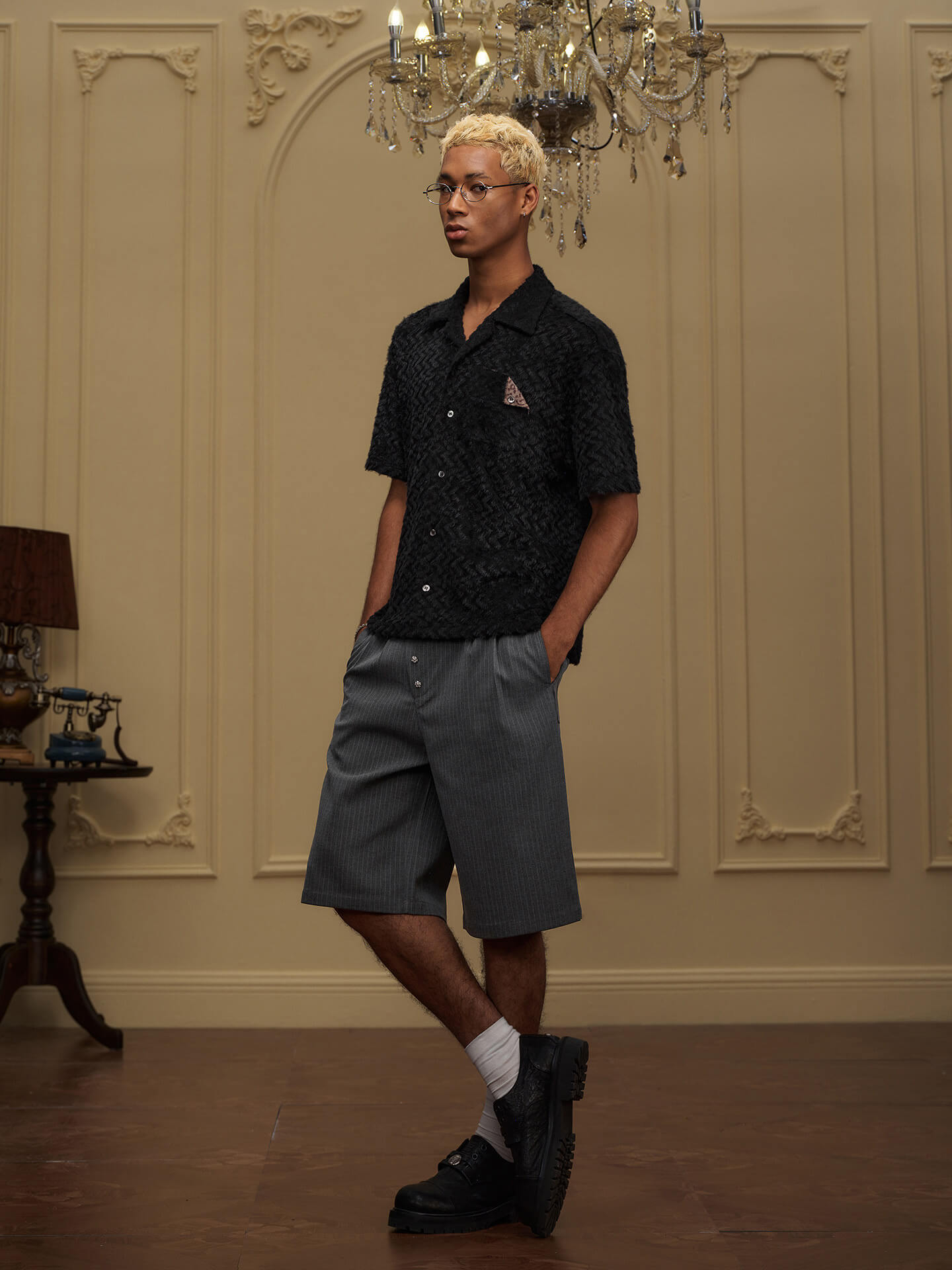 YADcrew Wavy Stripe Fuzzy Short Sleeve Shirt