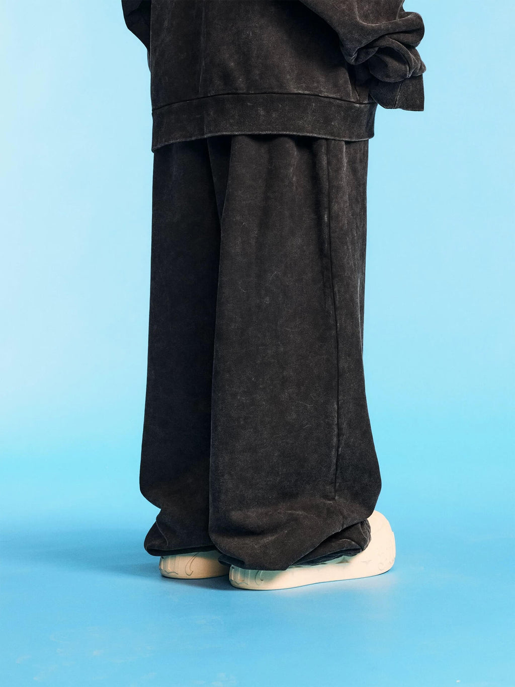 1807 Washed Faded Color Baggy Sweatpants