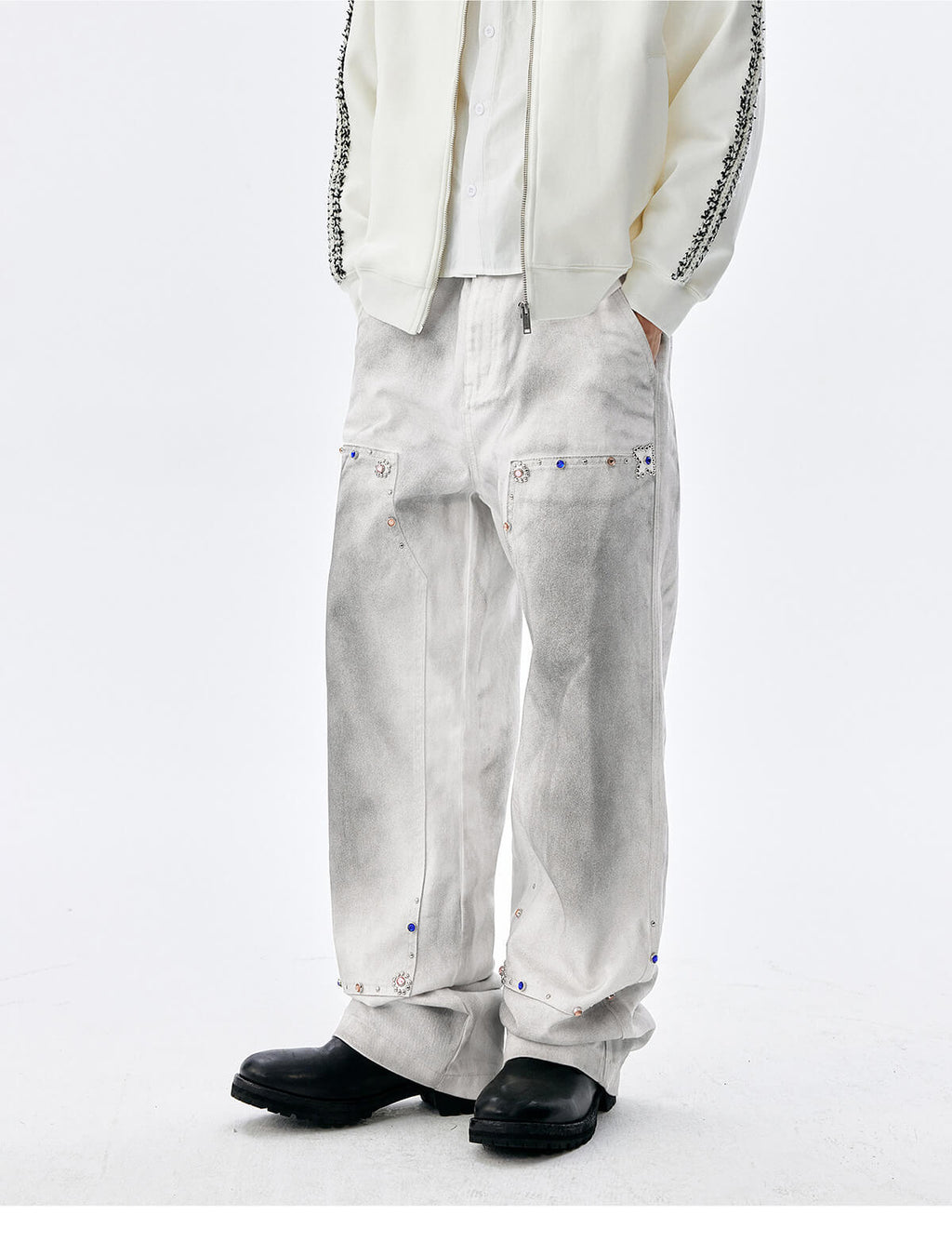 MEDM Gemstone Studded Double Knee Washed Jeans