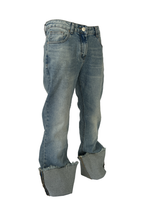 KARMANISTIC Cutoff Washed Flared Jeans