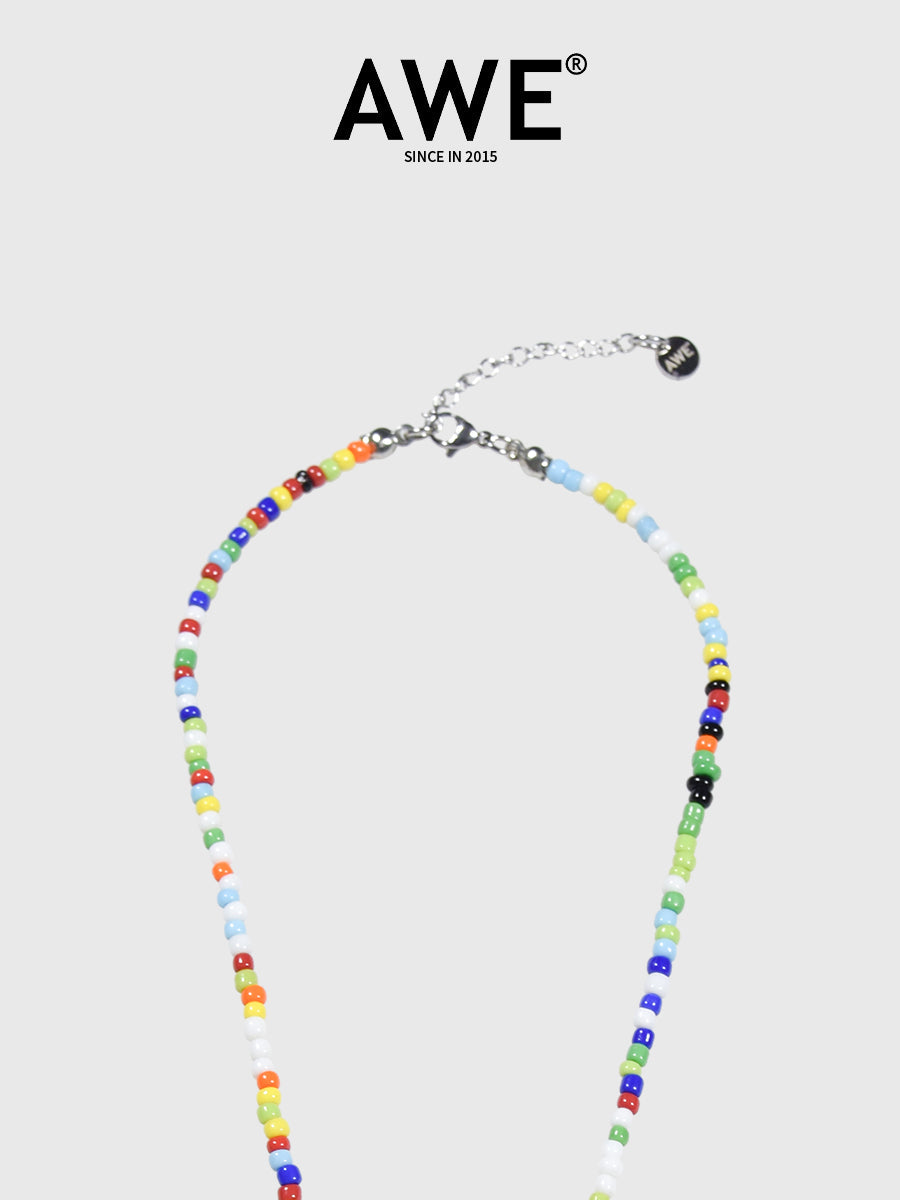 AWE Colorful Beaded Daisy Necklace