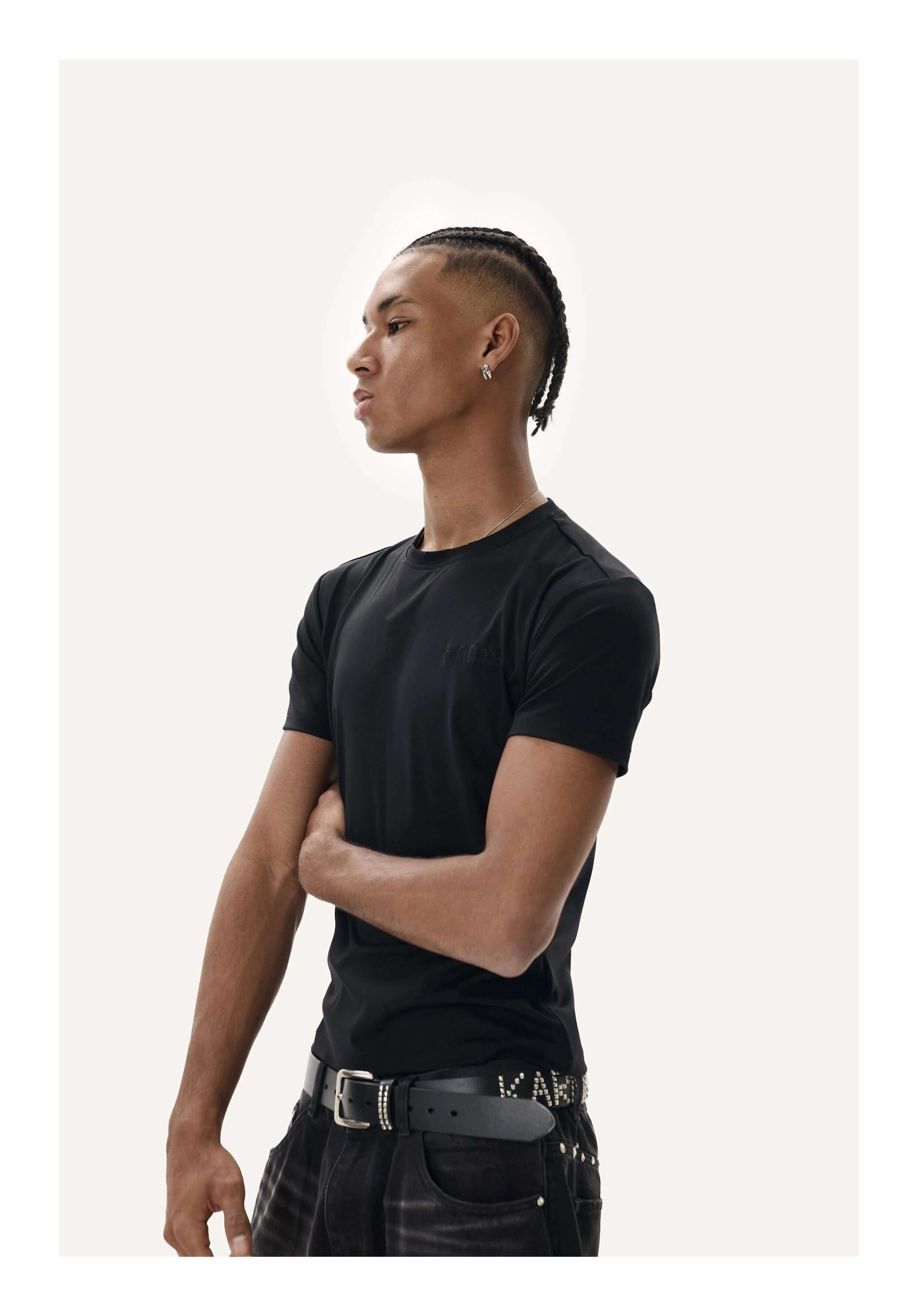 KARMANISTIC Quick Dry Stretch Fit Logo Embroidered Workout Tee