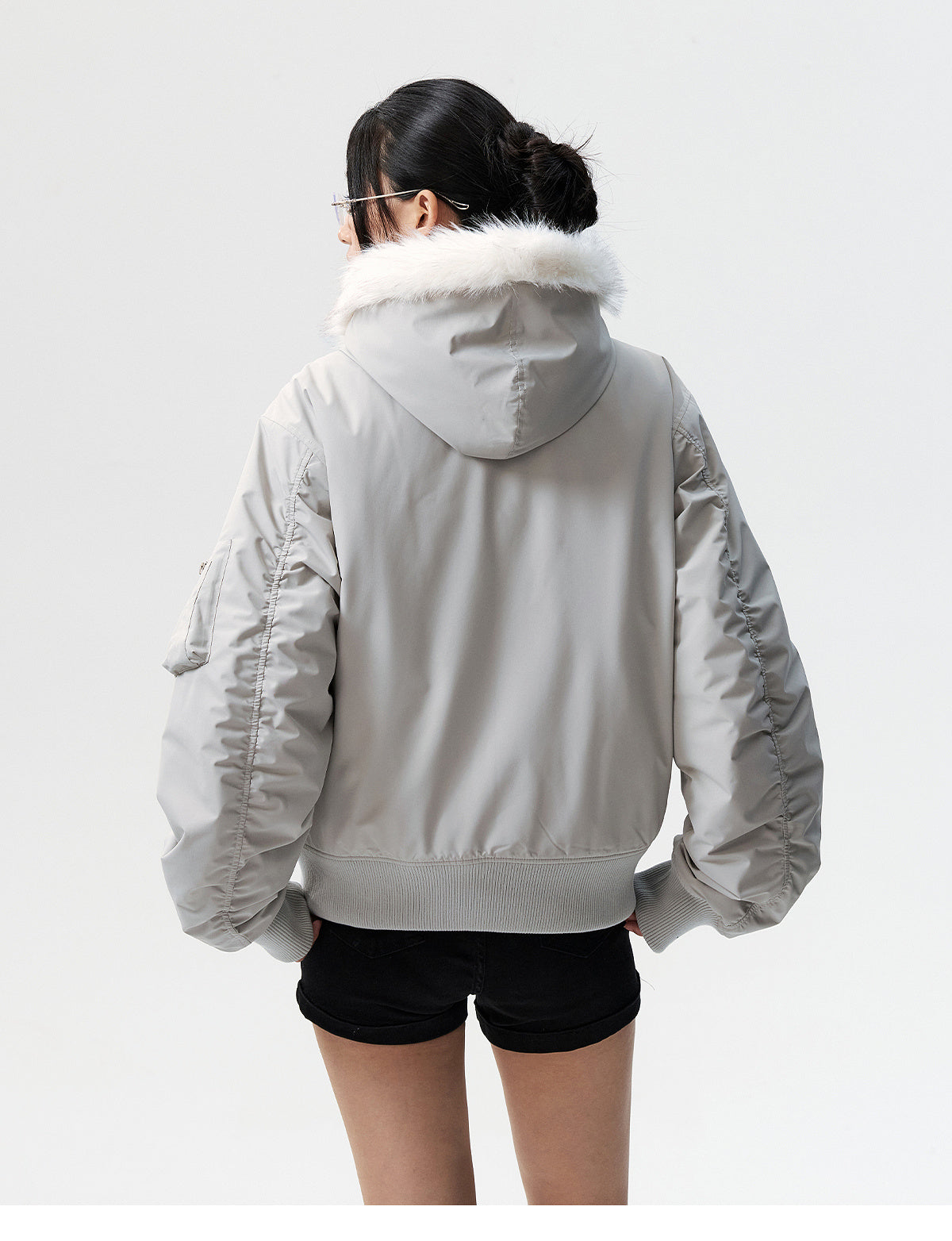 MEDM Animal Logo Patch Fur Hooded Bomber Jacket