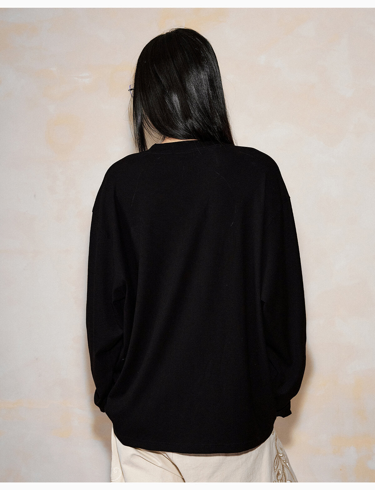 MEDM Flower Button Henley Long Sleeve Tee