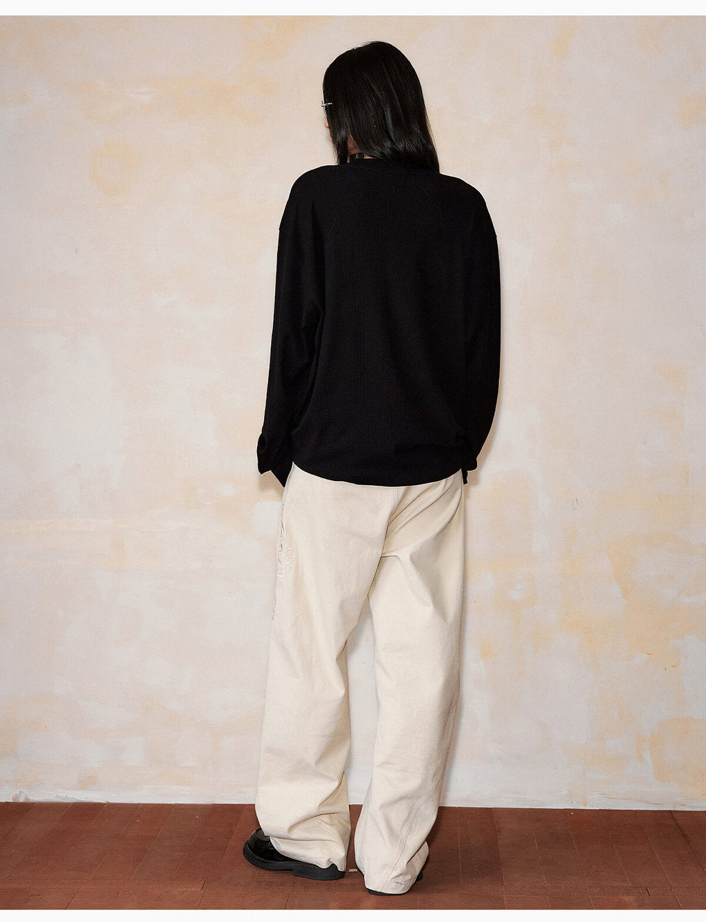 MEDM Flower Button Henley Long Sleeve Tee