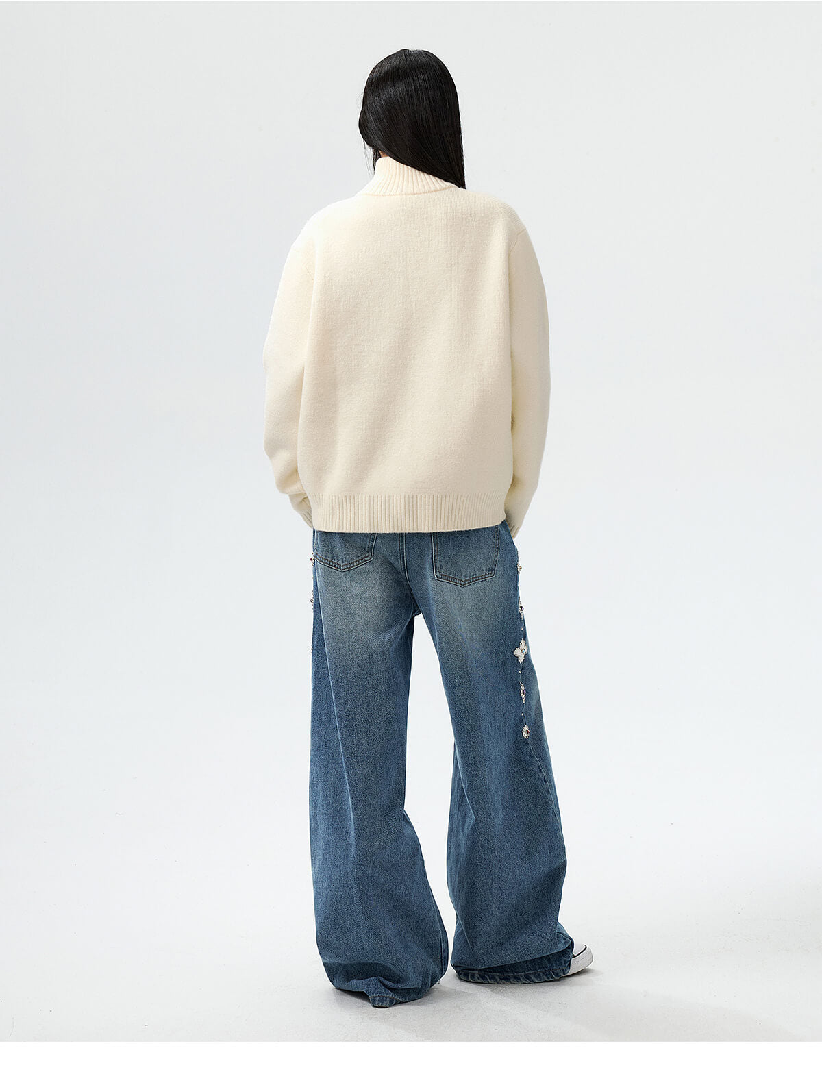 MEDM Rose Embroidered Half Zip Knit Sweater