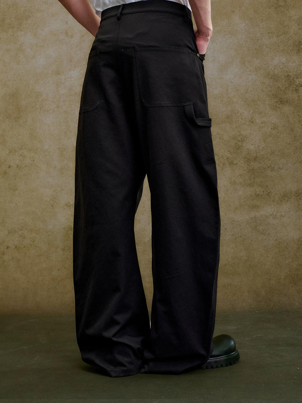 YADcrew Turquoise Studded Tucked Machete Black Pants
