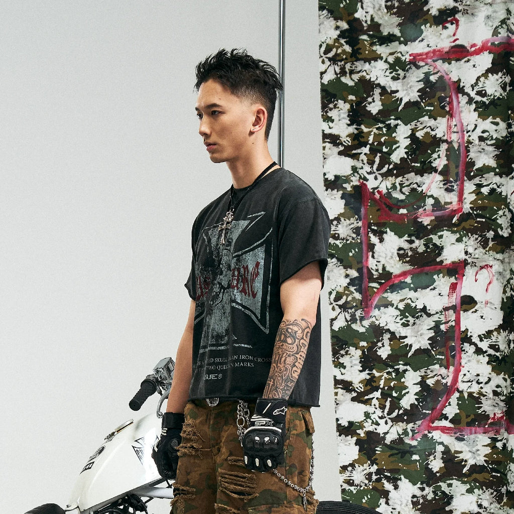 RUSURE Vintage Cross Skull Washed Tee