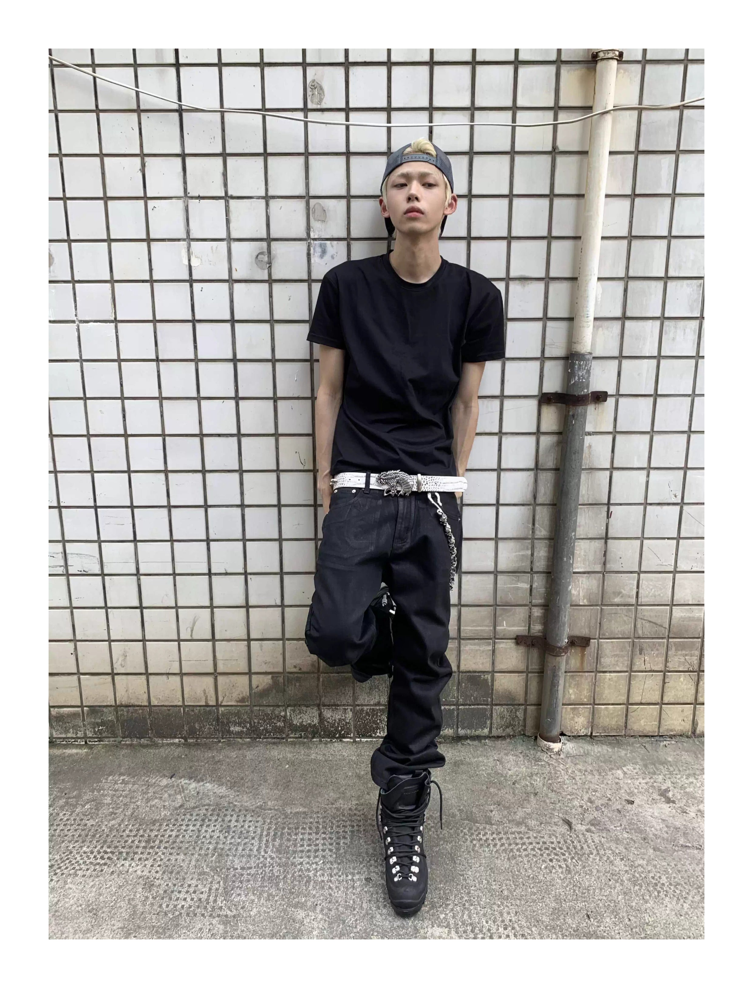 KARMANISTIC Waxed Black Jeans