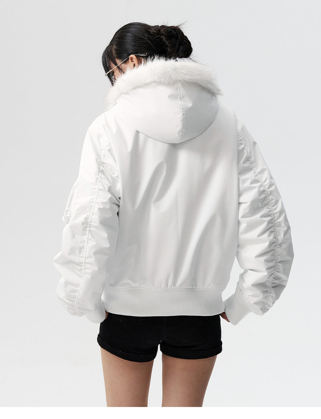 MEDM Animal Logo Patch Fur Hooded Bomber Jacket