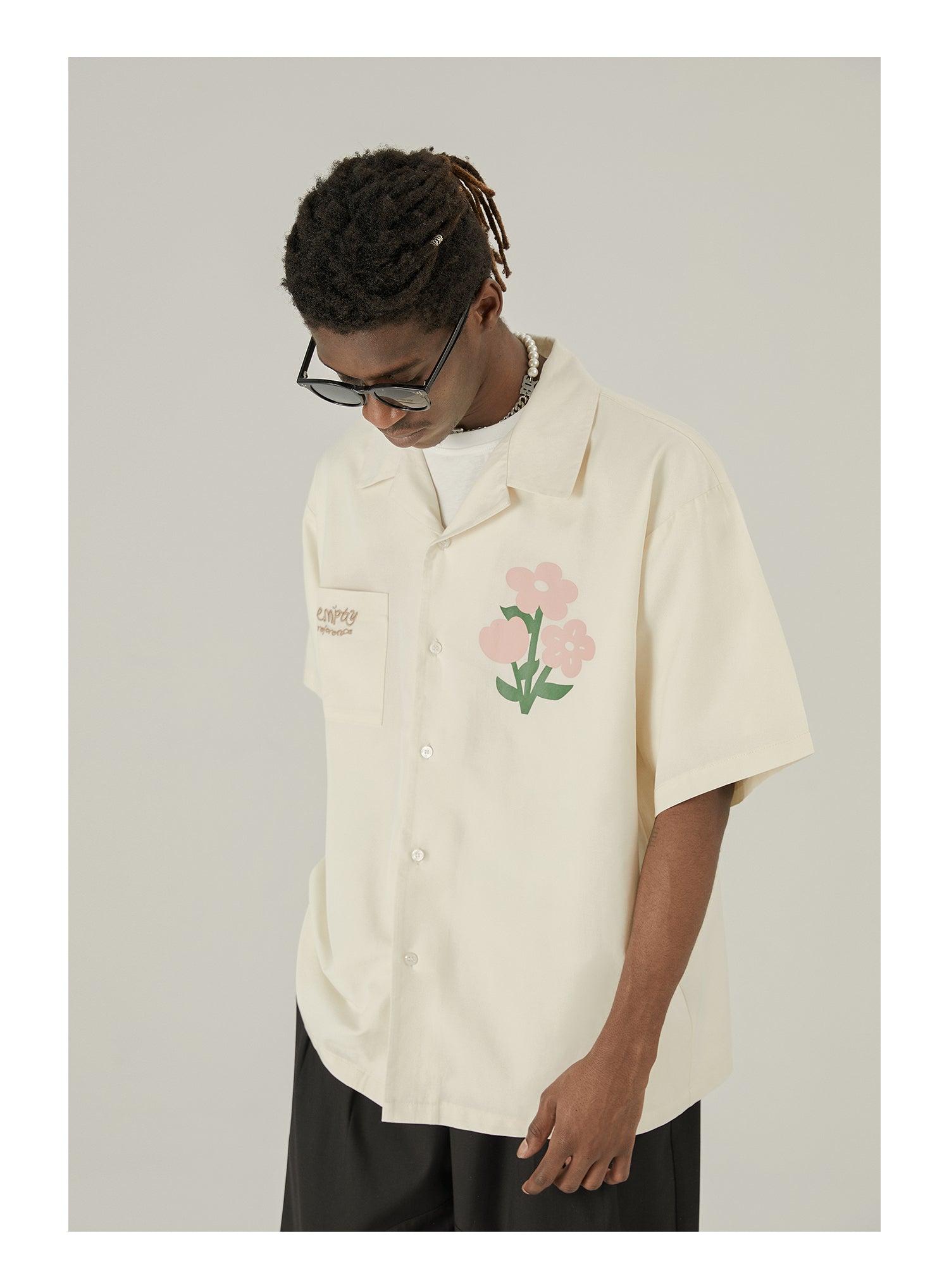 EMPTY REFERENCE Cute Small Flower Short Sleeve Shirt