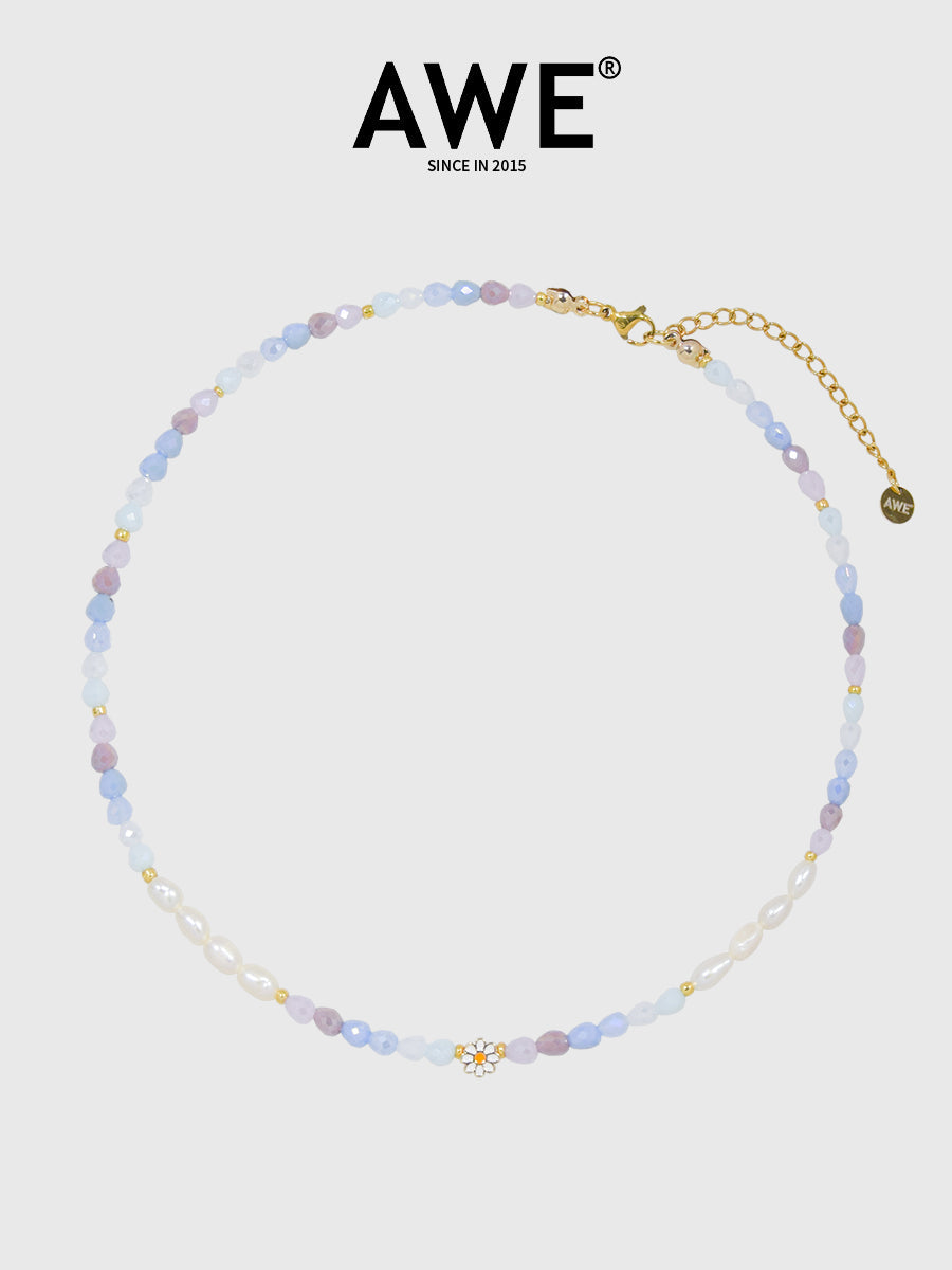 AWE Crystal Beaded Pearl Daisy Necklace