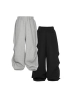 STEEPC Dimensional Cut Pleated Baggy Sweatpants