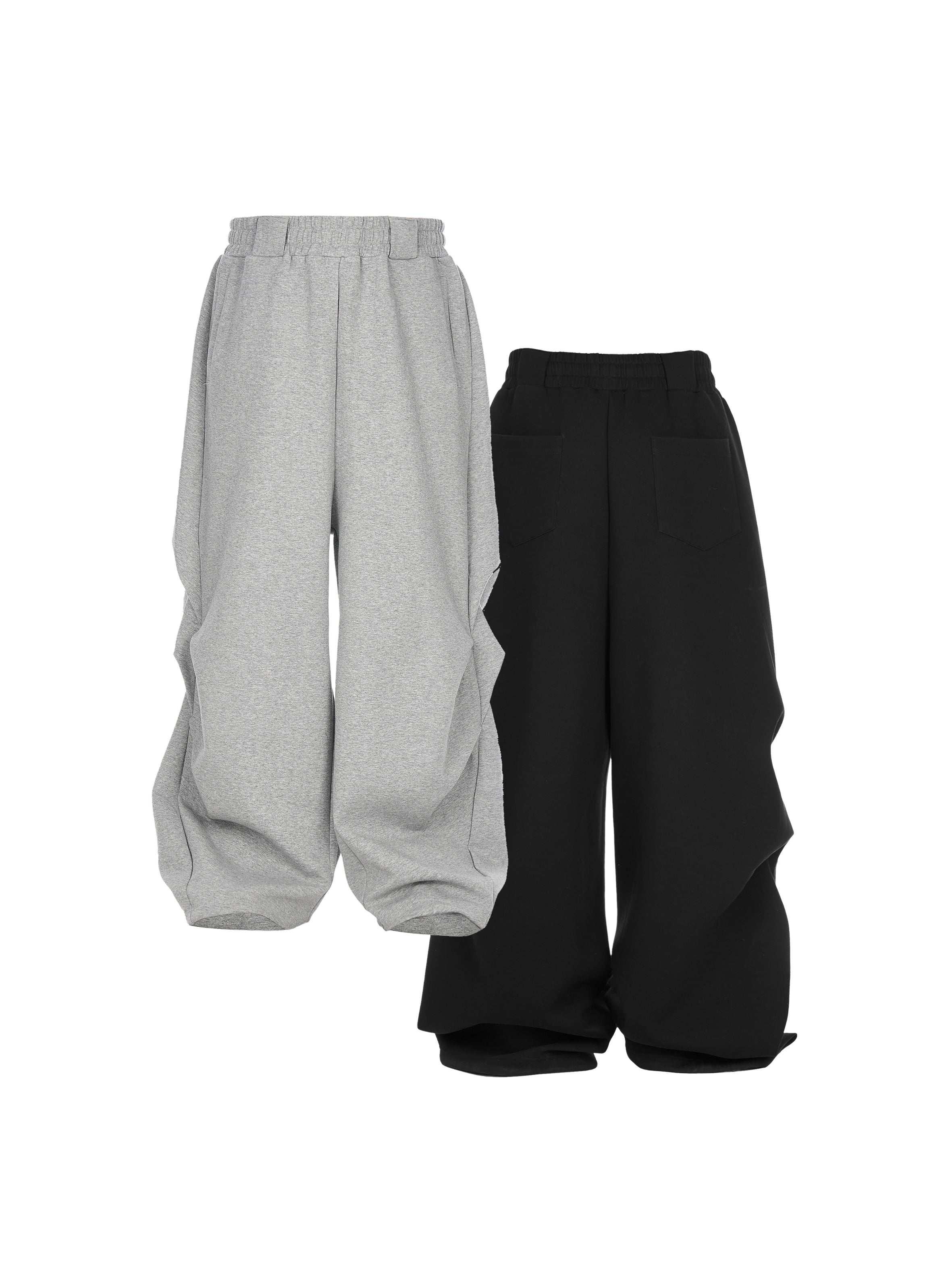 STEEPC Dimensional Cut Pleated Baggy Sweatpants